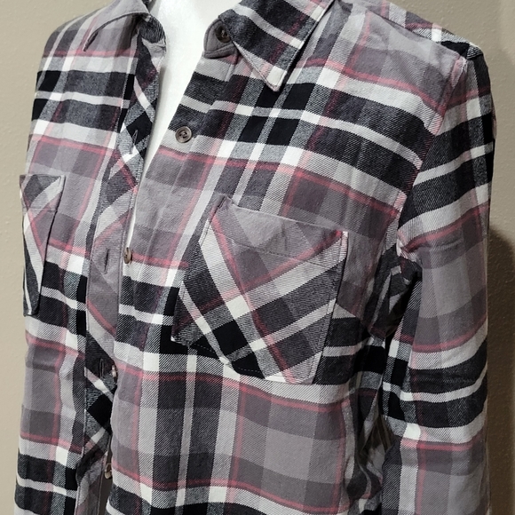 womens natural reflections pink white grey black plaid button long sleeve shirt - Picture 2 of 12